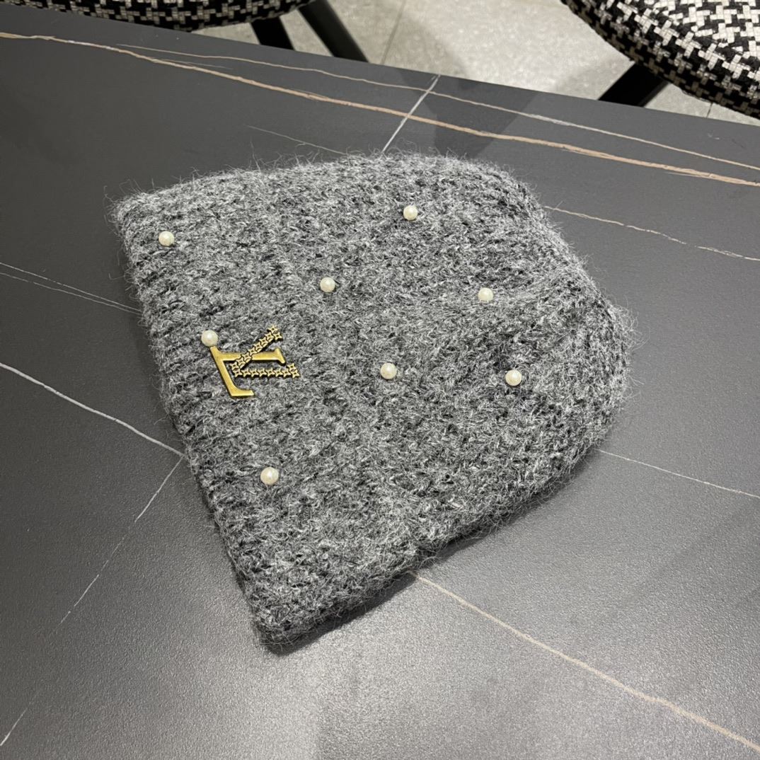 Louis Vuitton Caps